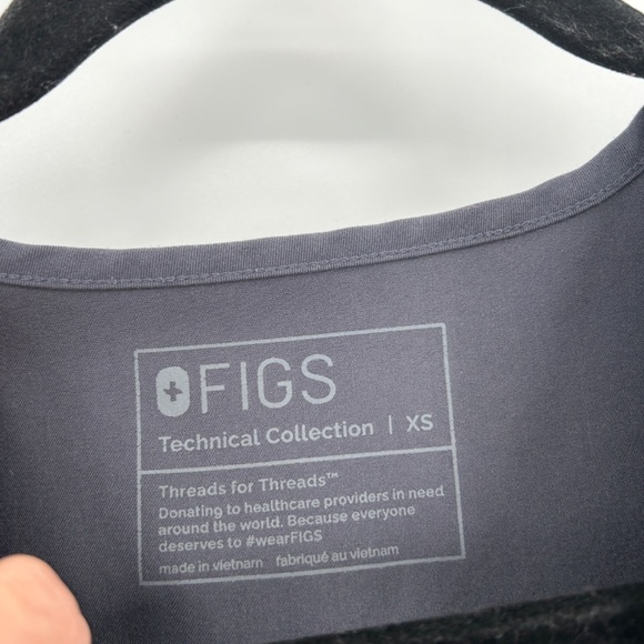 FIGS Women's Dark Gray Casma Three Pocket Technical Collection Scrub Top Size XS - Picture 6 of 8